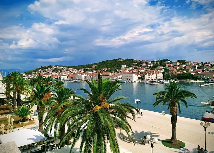 Apartment Stella Old Town Trogir, With Balcony