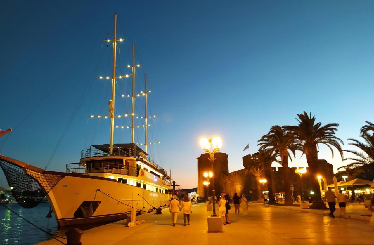 Stella Old Town Trogir, With Balcony Apartment *