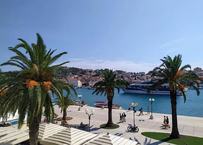 Apartment Stella Old Town Trogir, With Balcony